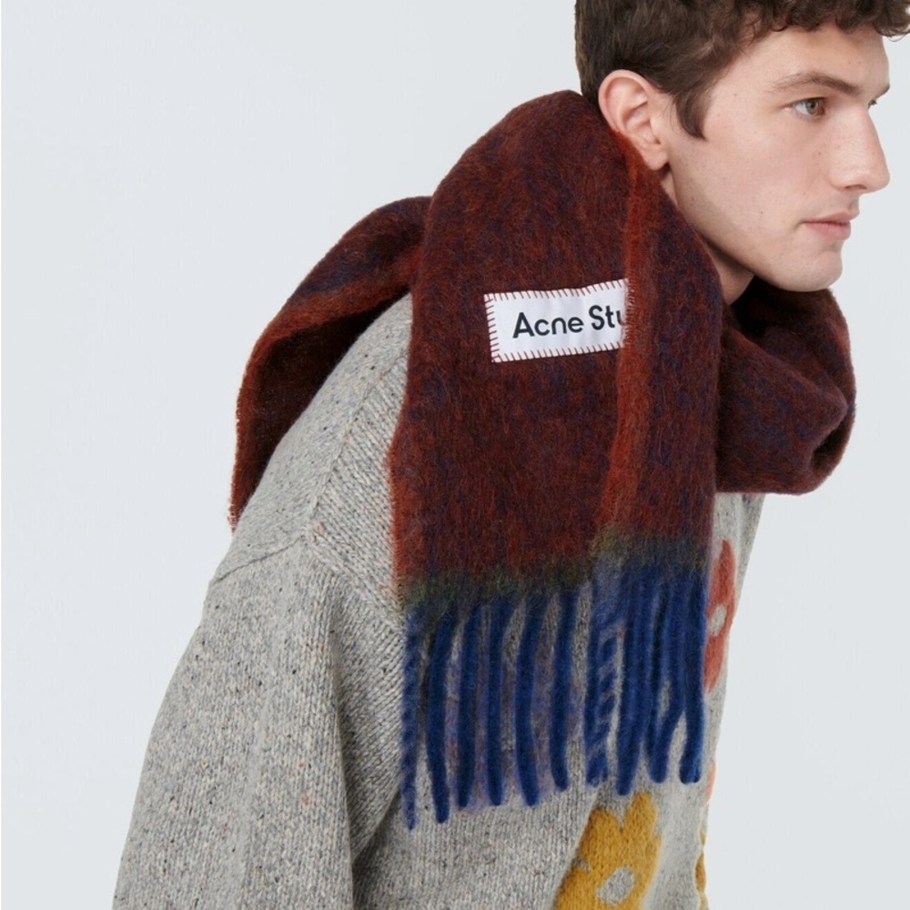 ACNE STUDIOS Alpaca, wool, and mohair-blend scarf - Picture 2 of 4